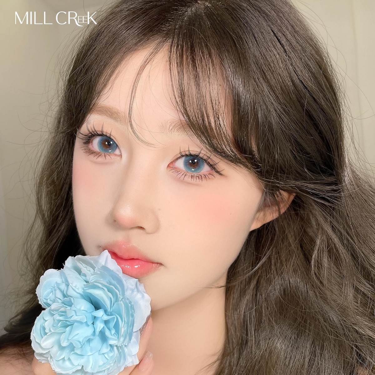 Toric Daily Disposable Lenses Blue And Green Combination 14 Hours Wearing Time